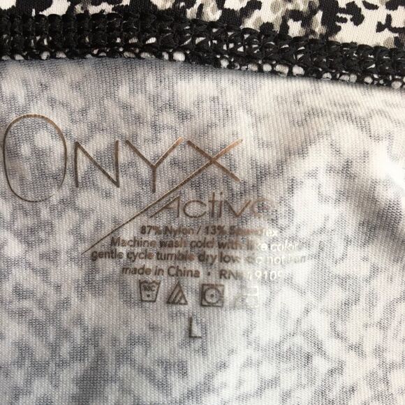 ONYX SPANDEX Leggings! New condition. - Picture 4 of 8
